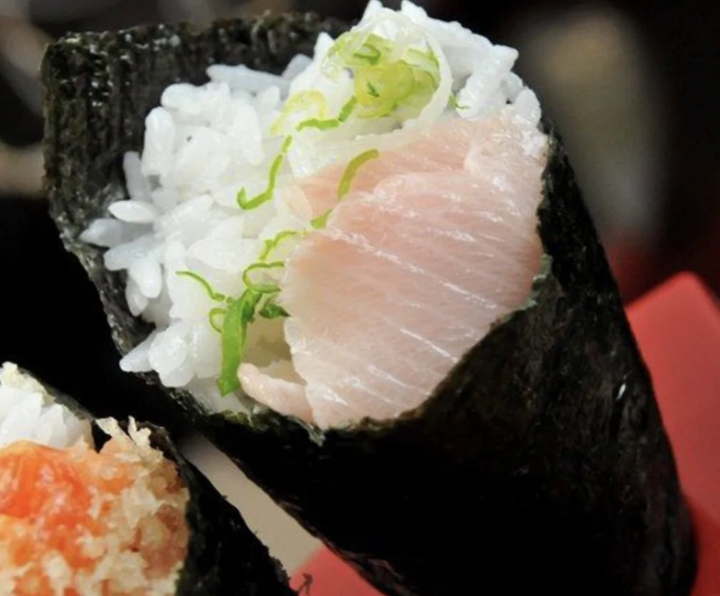 Hamachi Hand Roll